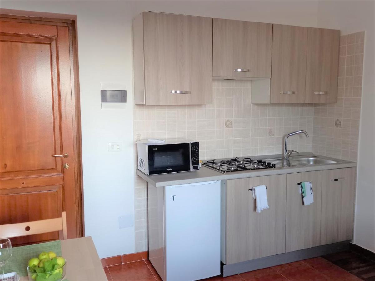 Olindo Apartment E Cristina Apartments Vico Equense Bagian luar foto