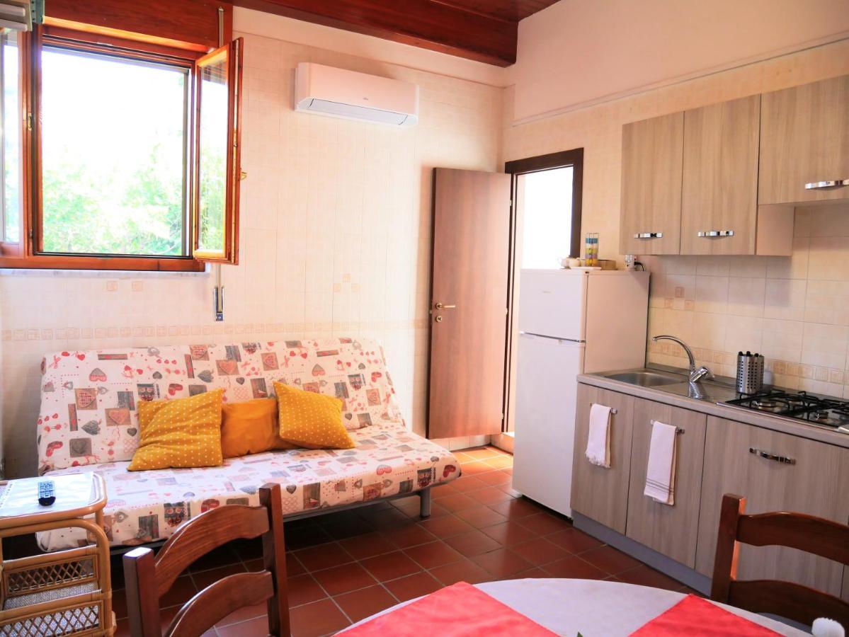Olindo Apartment E Cristina Apartments Vico Equense Bagian luar foto